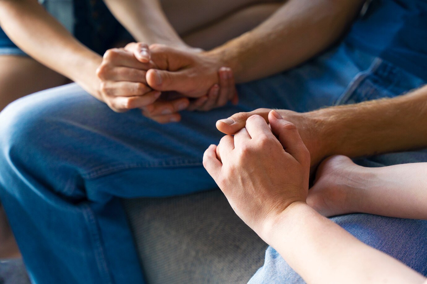 Factores asociados al suicidio